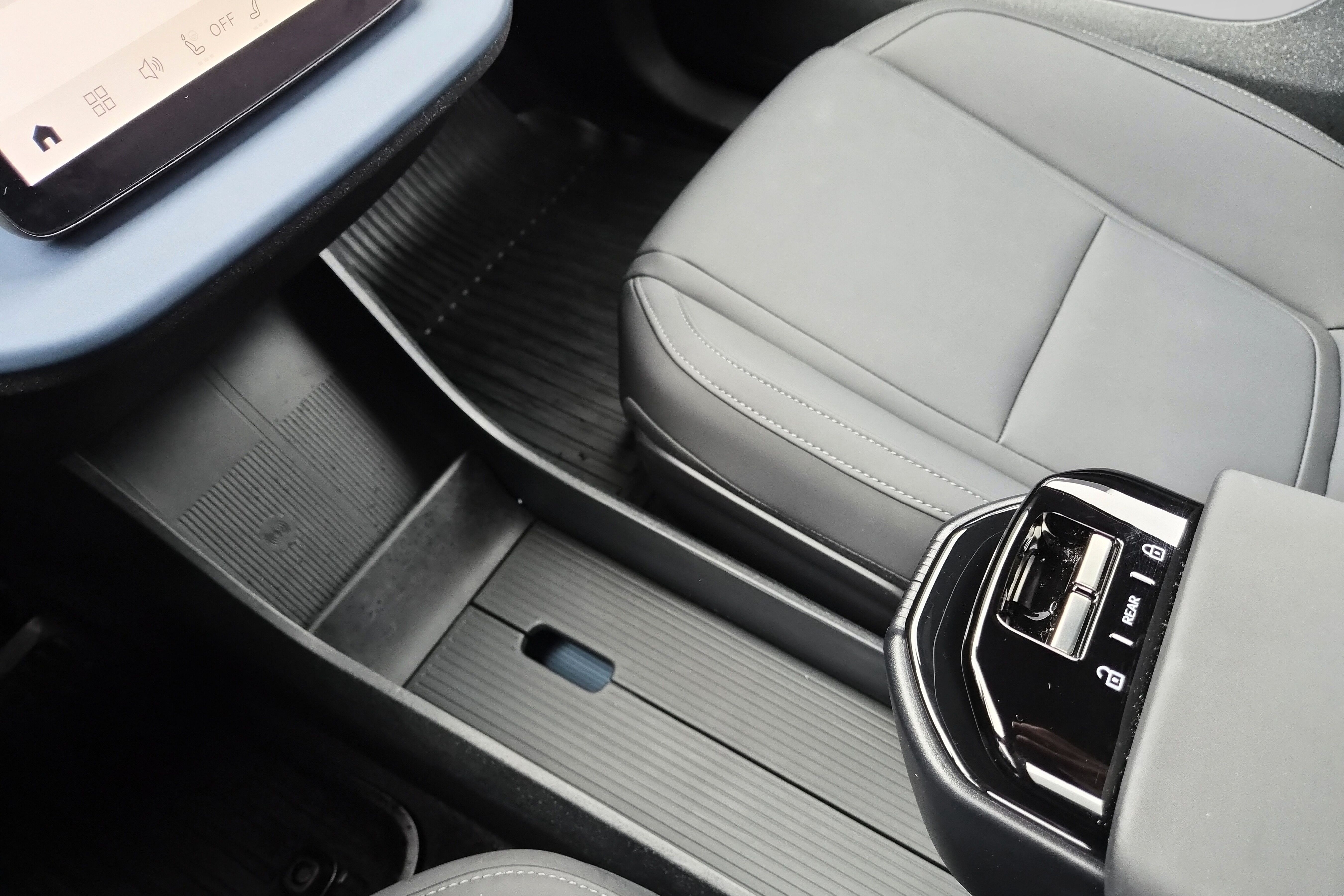 Volvo EX30 Twin Motor Performance bilde 16