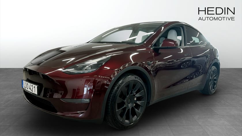 Bild 1 av Tesla Model Y Long Range AWD 514hk Panorama