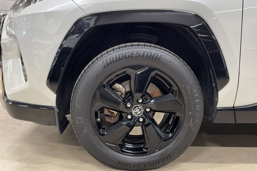 Bild 5 av Toyota RAV4 Hybrid AWD-i *360 Kamera/V-hjul*SE SPEC*