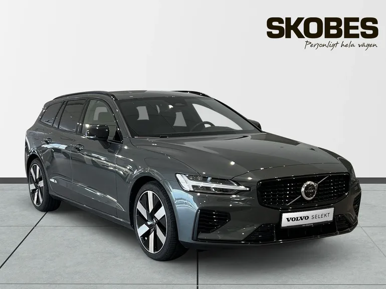 Volvo V60 T6 Plus Dark Nordic Edition