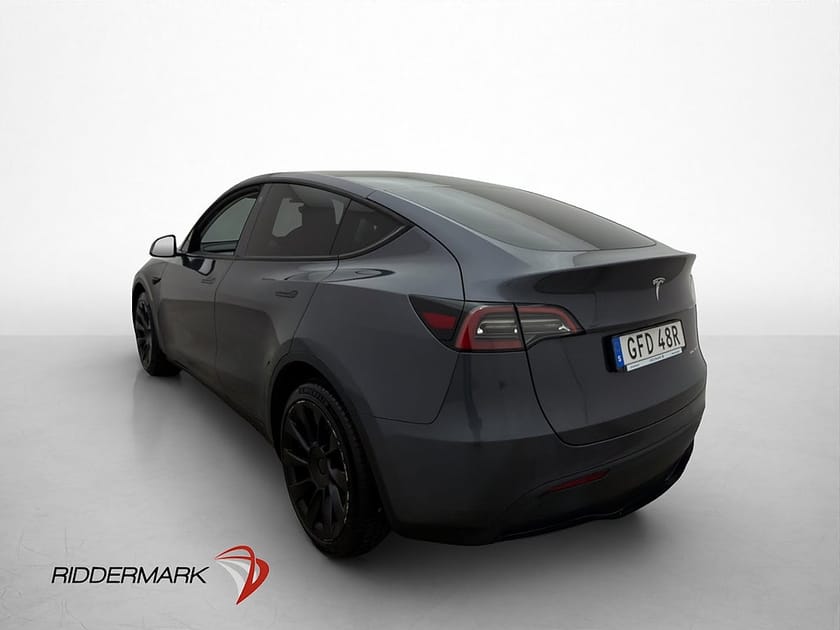 Bild 5 av Tesla Model Y Long Range AWD Pano AP Svensksåld MOMS