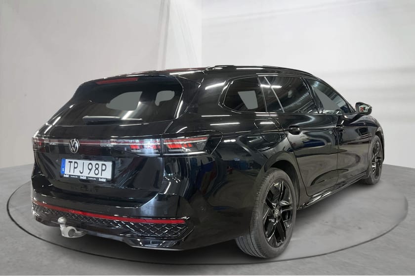 Bild 3 av Volkswagen Passat Sportscombi 2.0 TDI 4Motion (193hk) R-Line