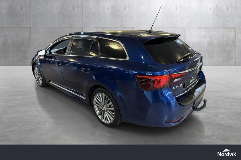 Bilde 2 av Toyota Avensis Stasjonsvogn 