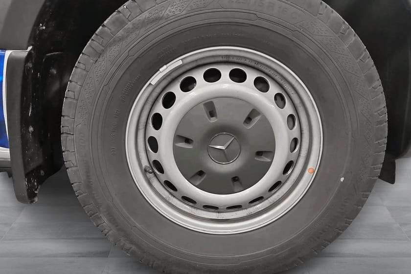 Bild 5 av Mercedes-Benz eSprinter 55 kWh