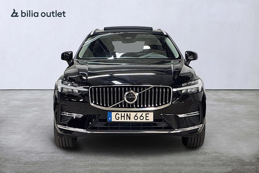 Bild 3 av Volvo XC60 Recharge T6 Ins Expr 340hk Panorama Navi Drag B-kamera