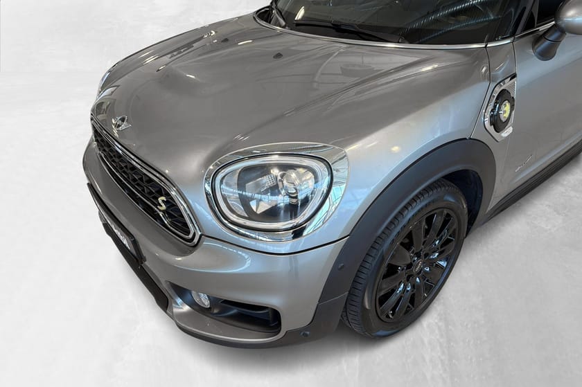 Bilde 3 av MINI Countryman Cooper SE ALL4 Harman Panorama Comfort access Navigasjon Cruise