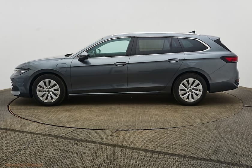 Bild 3 av Volkswagen Passat Variant eHybrid BUSINESS 1.5 TSI 272 hk