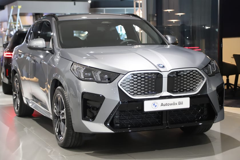Bild 1 av BMW iX2 xDrive20 xDrive 30e M Sport / Rattvärme / Businesspris*