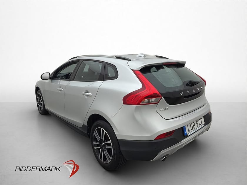 Bild 5 av Volvo V40 Cross Country D3 150hk Momentum Värmare Kamera VOC