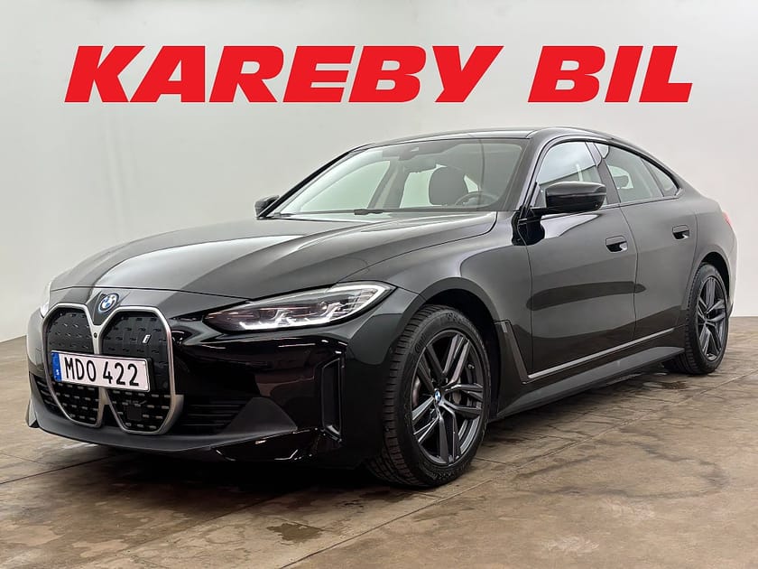 Bild 1 av BMW i4 eDrive40 Gran Coupé 340hk 360° Kamera Nav Skinn Drag
