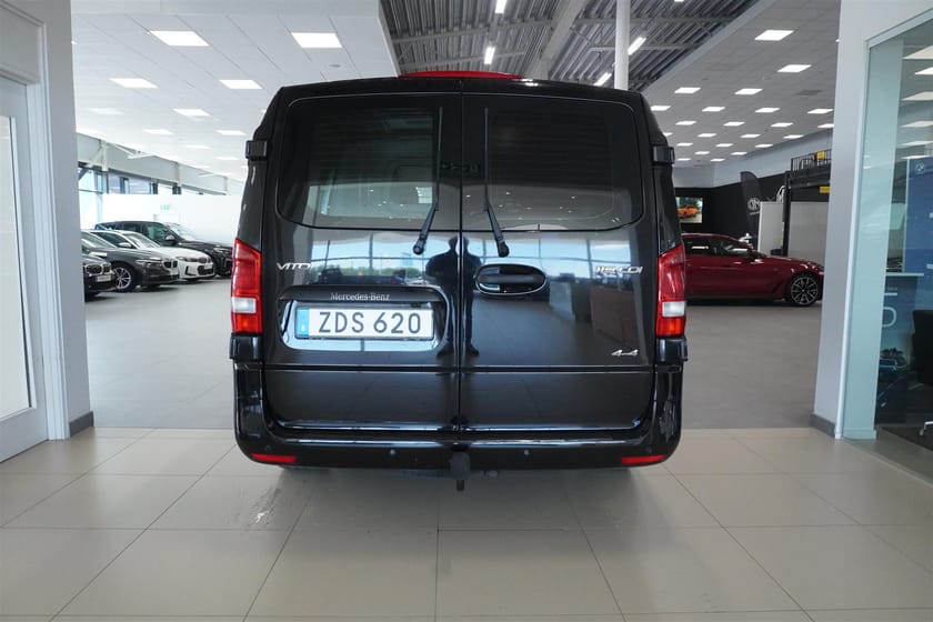 Bild 4 av Mercedes-Benz Vito Mixto 119 BlueTEC 4MATIC 3.0t Dragkrok Tonade Rutor Backkamera