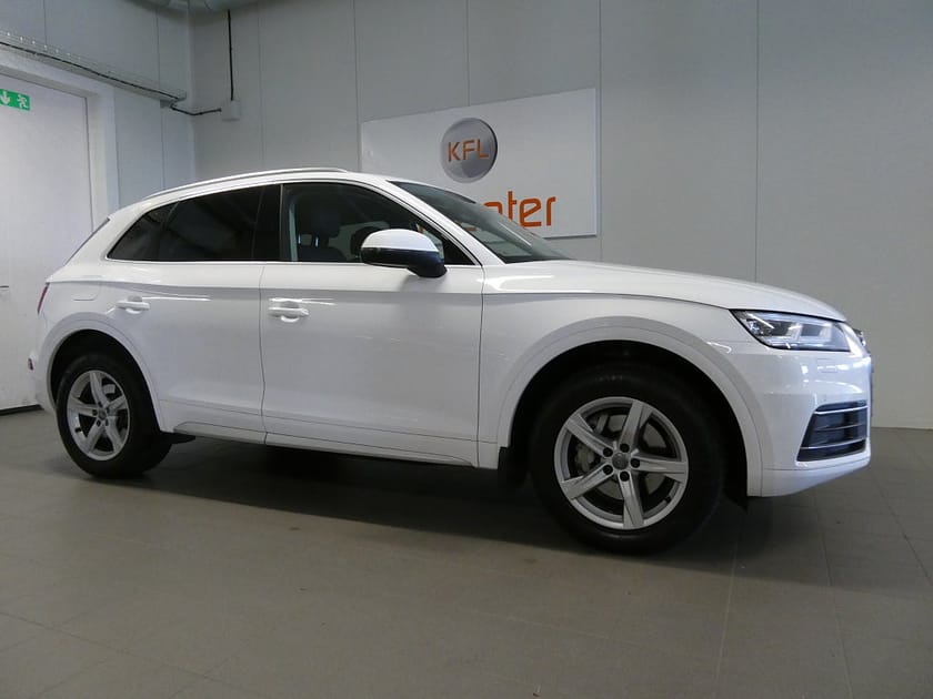 Bild 2 av Audi Q5 35 TDI quattro 2.0 Aut-Drag-Värmare-Nyservad
