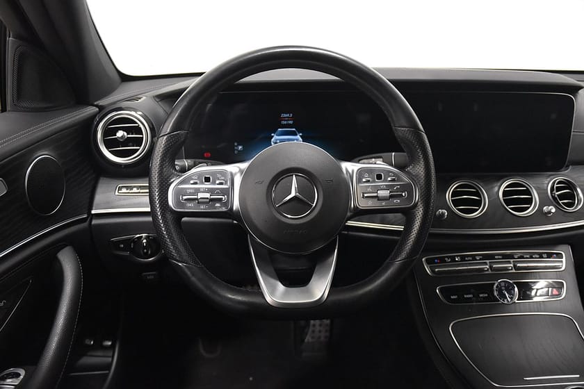 Bild 2 av Mercedes-Benz E 200 T d Fleet 200T 9G-Tronic AMG Line Drag Widescreen Navi