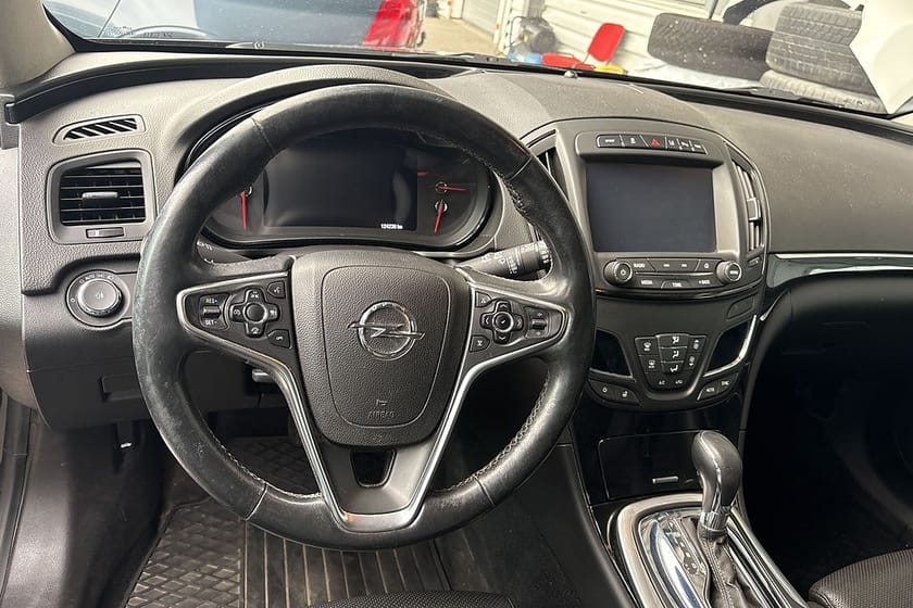 Bild 2 av Opel Insignia Sports Tourer 2.0 CDTI 4x4 Business Aut Drag