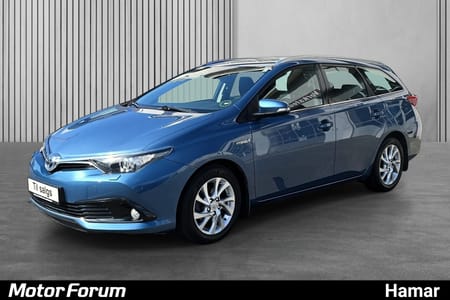 Toyota Auris Touring Sports Hybrid 1.8 136 HK
