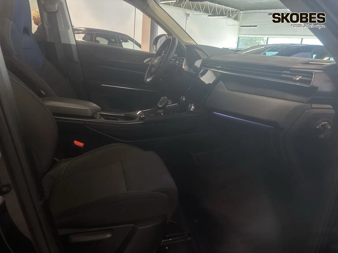 Lynk & Co 01 PHEV