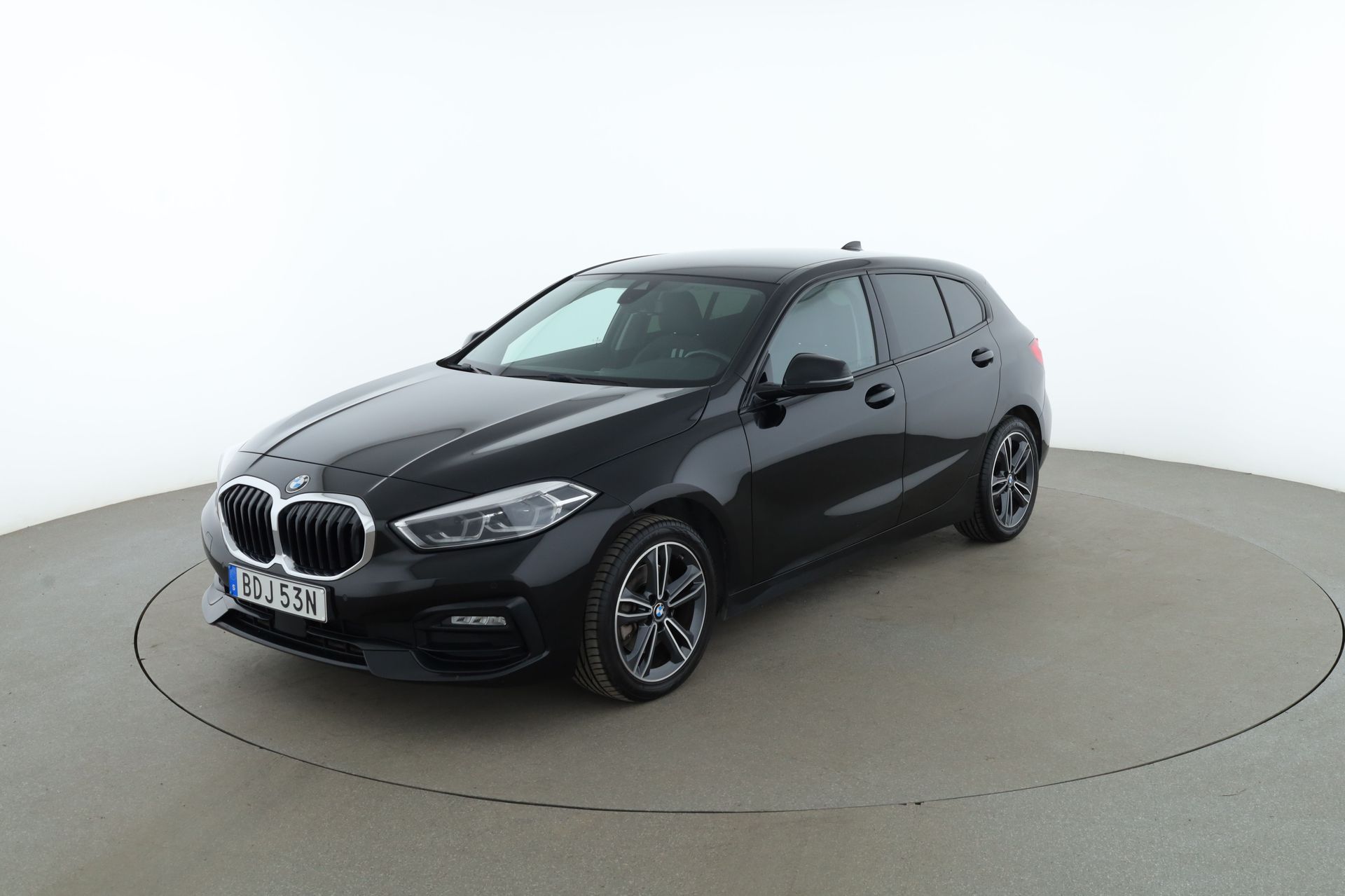 BMW 118
