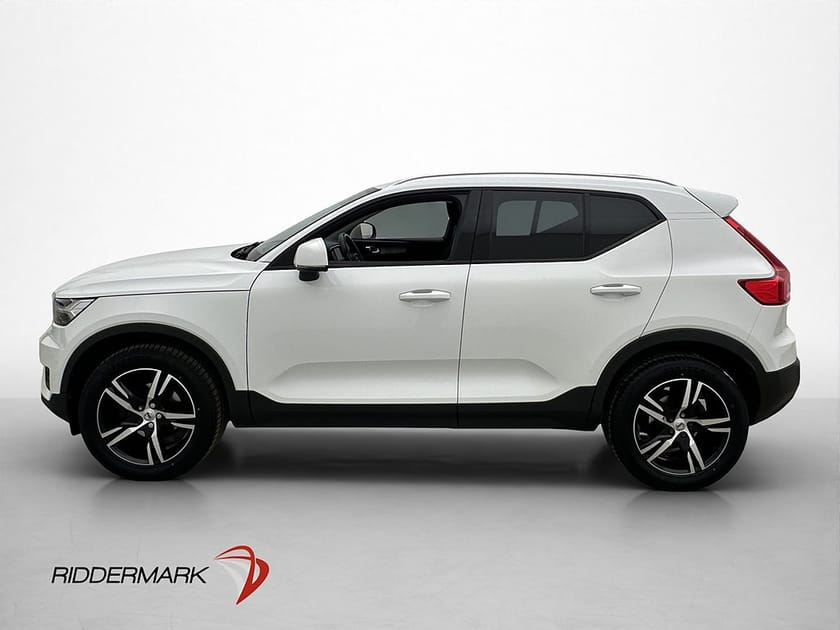 Bild 4 av Volvo XC40 T3 163hk Momentum VOC P-Värmare B-Kamera