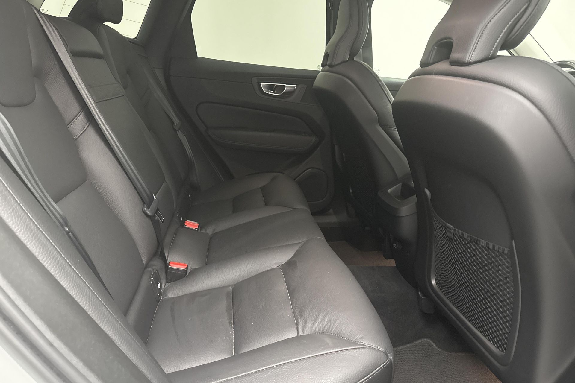 Volvo XC60 T5 2020, bild 9/10