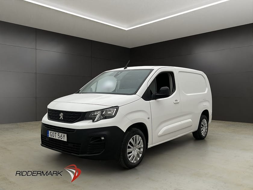Bild 3 av Peugeot Partner Utökad Last L2 Ny-Kamrem Värm CARPLAY Drag B-Kamera Moms