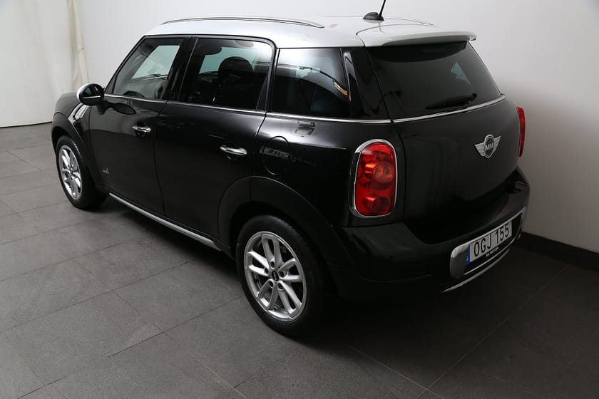 Bild 4 av MINI Countryman Cooper D ALL4 Navi Sportstolar Chili pkt