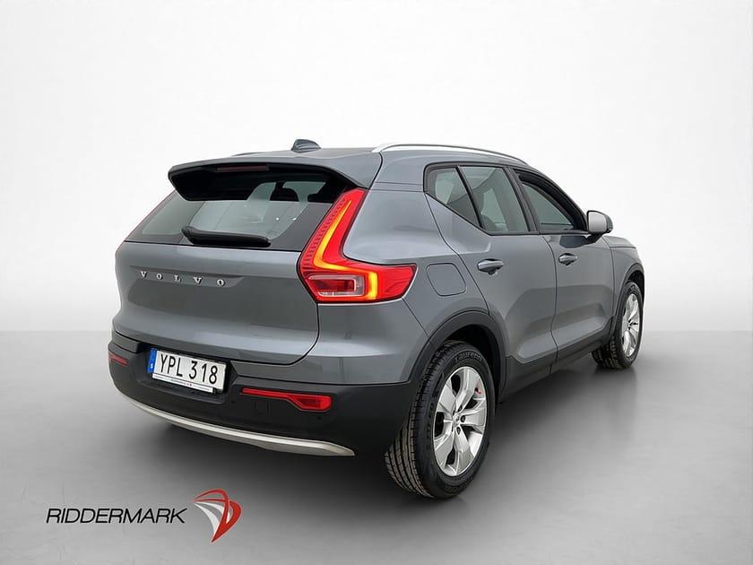 Bild 4 av Volvo XC40 T3 Momentum VOC Värmare Pano Halvskinn Rattvärme