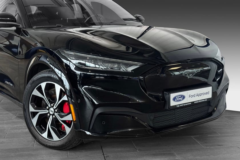 Bilde 2 av Ford Mustang Mach-E Long Range AWD LR 540km | 360Kam | Skinn |B&O |Krok |ACC