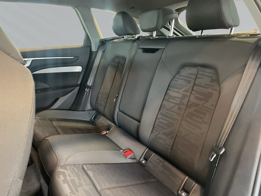 Bild 5 av Audi A6 Avant TDI 204hk quattro Proline, Matrix, Drag, 360-kamer