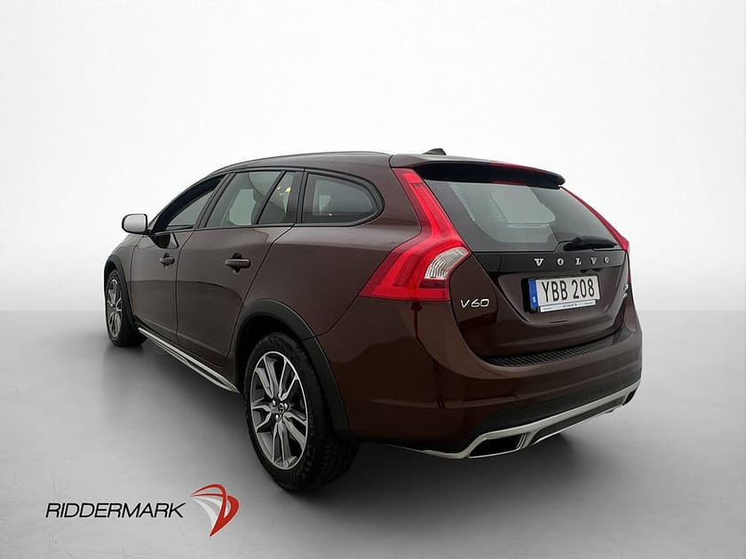 Bild 5 av Volvo V60 Cross Country D4 AWD 220hk Summum D-värm B-kam VOC