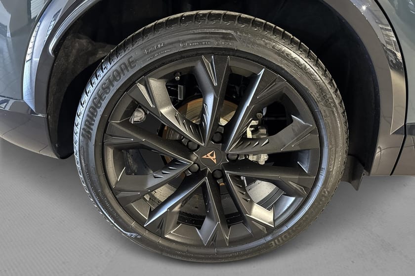 Bild 4 av CUPRA Formentor e-Hybrid 204 hk Ultimate Edition