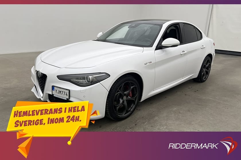 Bild 1 av Alfa Romeo Giulia 2.0 Turbo Q4 Veloce 280hk Pano H/K Skinn
