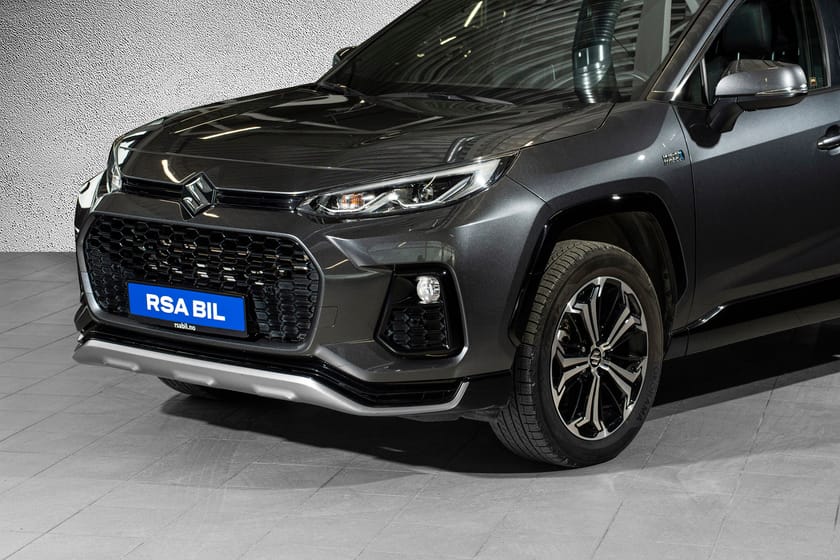 Bilde 2 av Suzuki Across Plug-in Hybrid E-Four PHEV 306hk GLX First Edition