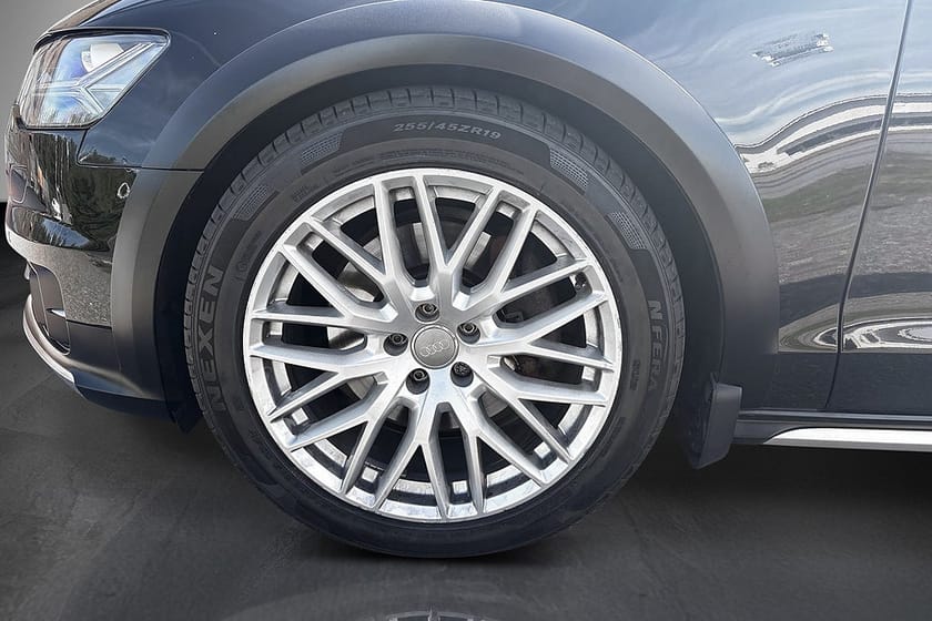 Bild 3 av Audi A6 allroad quattro 3.0 TDI V6 S Tronic Ambition