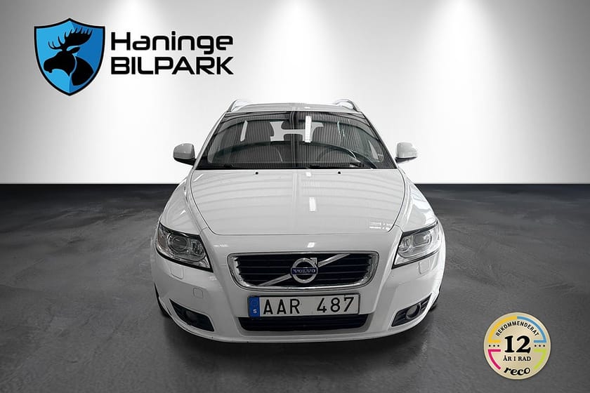 Bild 3 av Volvo V50 1.6D Summum /DRAG /SKINN /KEYLESS /VÄRMARE /Fr 3,95%