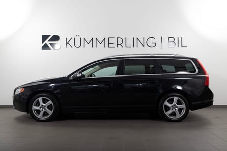 Volvo V70 D5 AWD Geartronic 205hk Summum BLIS/Drag/Laneassist/Läder