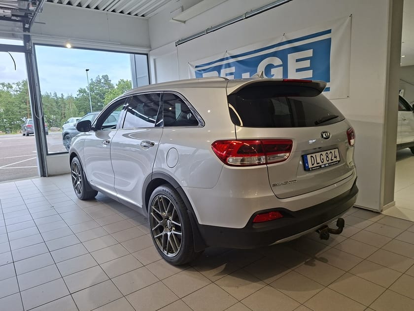 Bild 3 av Kia Sorento SORRENTO   2,2 CRDI AWD Automat 7-sits Drag Nav