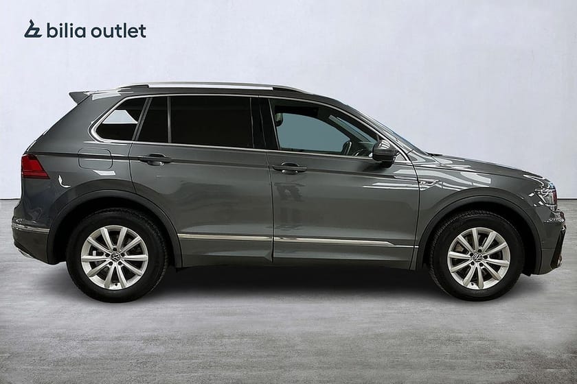 Bild 5 av Volkswagen Tiguan 2.0 TDI 4Motion 240hk R-Line Drag B-kam P-värme Navi