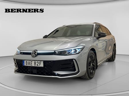 Volkswagen Passat Sportscombi 2.0Tdi 193 4-M Dsg / R-line black style / Drag /