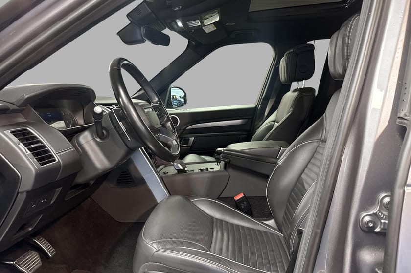 Bilde 5 av Land Rover Discovery D300 MHEV 5 Dynamic R HSE Meridian, Skinn, Luft, Matrix
