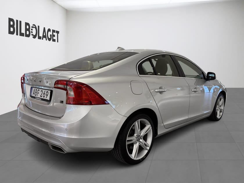 Bild 4 av Volvo S60 D4 AWD Classic Momentum (NAV/DRAG)