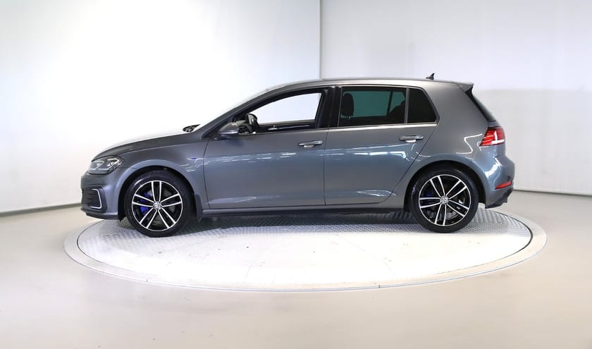 Bilde 2 av Volkswagen Golf GTE