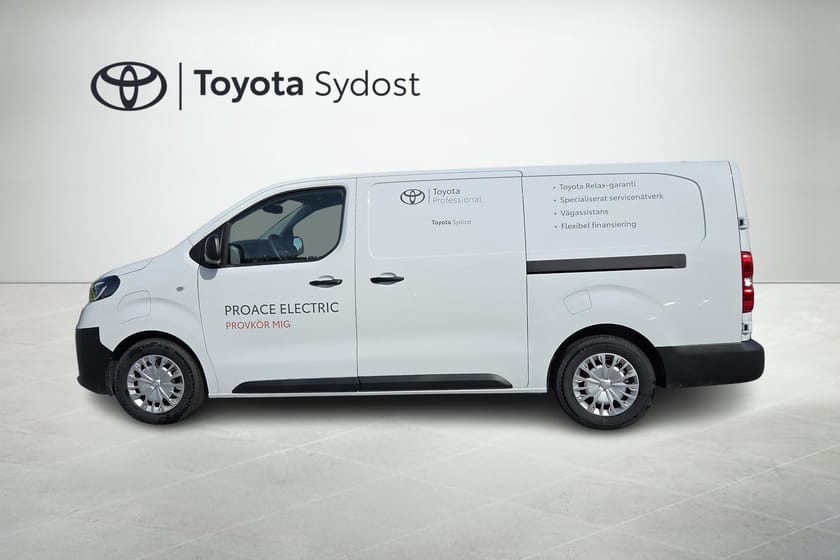 Bild 4 av Toyota Proace Electric Long 75 75kwH  Backkamera, P-sensorer bak, Rattvärme mm