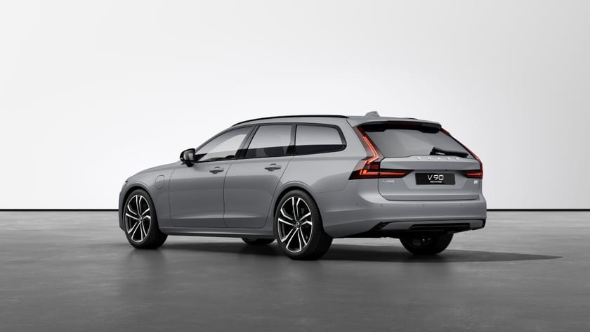 Bilde 4 av Volvo V90 Recharge T8 Ult KROK|PANO|20"|LUFT|B&W|HUD|360|TONEDE