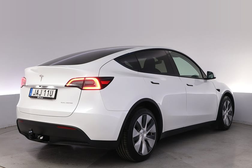 Bild 5 av Tesla Model Y Long Range AWD