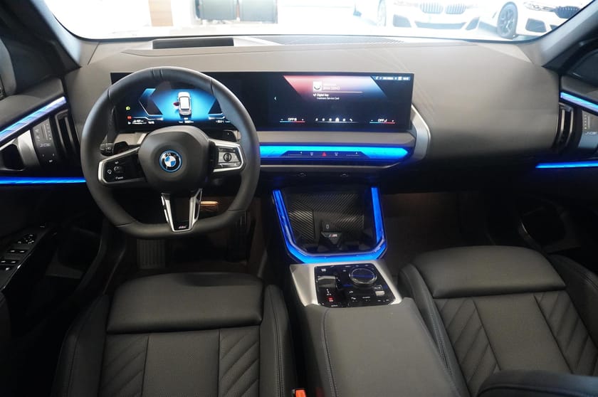 Bild 2 av BMW X3 30e xDrive M-Sport Pro Innovation DAP Adaptiva LED 20