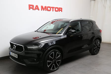 Volvo XC40 B4 Bensin 197hk Momentum Adv AWD Pano H/K Navi Drag