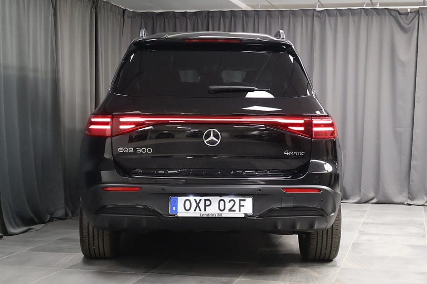 Bild 4 av Mercedes-Benz EQB 300 4MATIC AMG Advanced 7-Sits 360 Night LED Leasebar