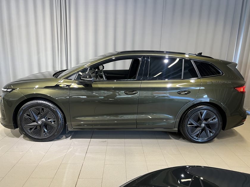 Bild 4 av Škoda Enyaq RS Solid Edition 340hk 82kWh, Drag/Panorama
