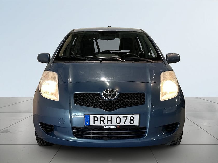 Bild 2 av Toyota Yaris 5-dörrar 1.3 VVT-i MultiMode Motorvärmare Kamkedja SoV
