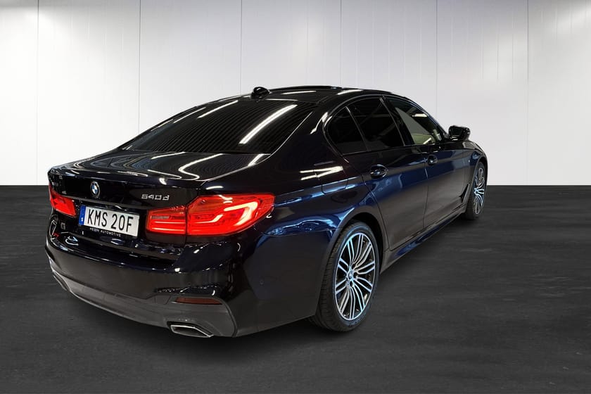 Bild 3 av BMW 540d xDrive Sedan D | M-Sport | Ultimate Edition | 360 | Taklucka | Drag | HUD | B&W